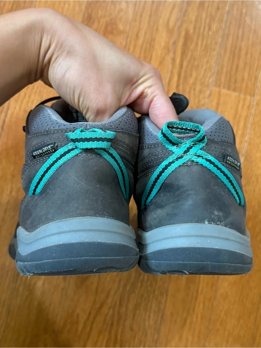 Keen kids ridge